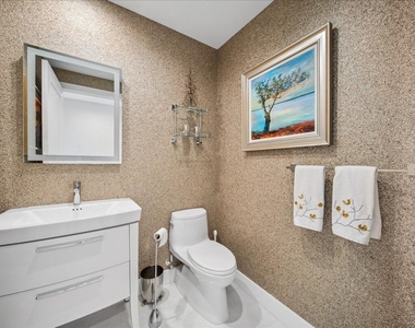 5000 N Ocean Drive - Photo Thumbnail 32