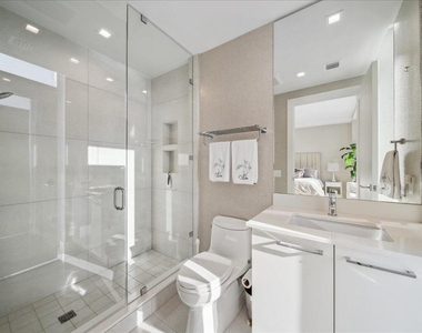 5000 N Ocean Drive - Photo Thumbnail 29