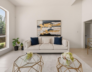 4805 Mill Creek Drive - Photo Thumbnail 5