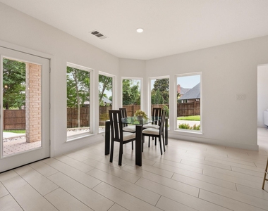 4805 Mill Creek Drive - Photo Thumbnail 9
