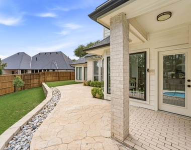 4805 Mill Creek Drive - Photo Thumbnail 29