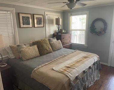 3012 Mcpherson Avenue - Photo Thumbnail 8