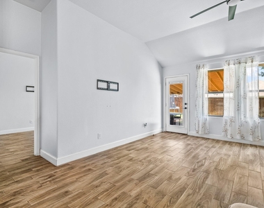 5540 Crestwood Drive - Photo Thumbnail 1