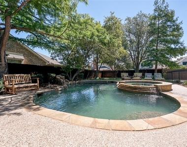 220 Redwood Drive - Photo Thumbnail 1