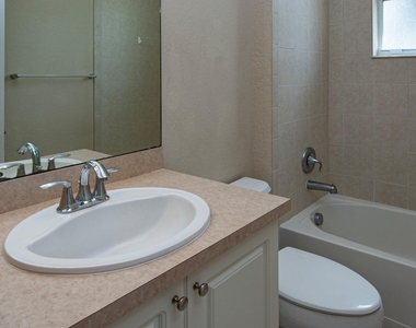 9851 E Verona Circle - Photo Thumbnail 17