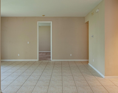 9851 E Verona Circle - Photo Thumbnail 7