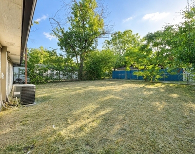 3417 Stanley Avenue - Photo Thumbnail 17
