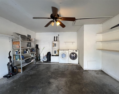 3417 Stanley Avenue - Photo Thumbnail 16