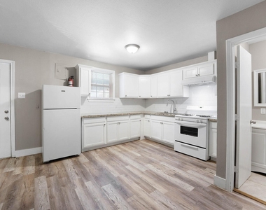 3430 Sockwell Boulevard - Photo Thumbnail 13