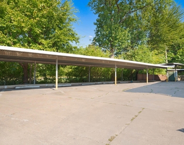 3430 Sockwell Boulevard - Photo Thumbnail 17