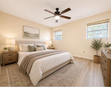 2025 Meadow Glen - Photo Thumbnail 11