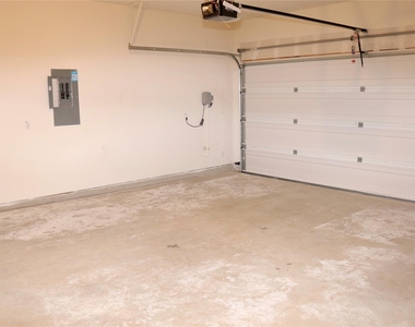 1436 Briar Hill Road - Photo Thumbnail 16