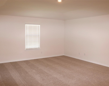 1436 Briar Hill Road - Photo Thumbnail 12