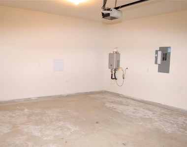 1436 Briar Hill Road - Photo Thumbnail 15