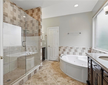 3228 Kent Drive - Photo Thumbnail 14