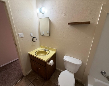 1361 W Mcneill Street - Photo Thumbnail 9