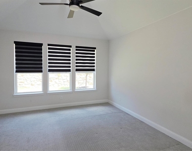 10870 Grayhead Drive - Photo Thumbnail 18