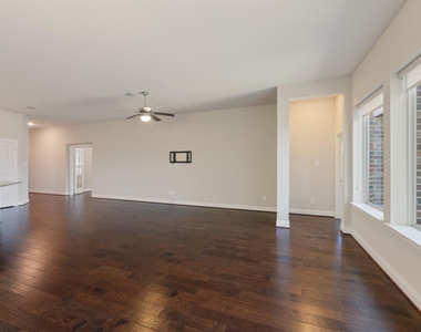 3015 Newsom Ridge Drive - Photo Thumbnail 9