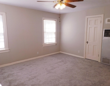 5824 Anita Street - Photo Thumbnail 6
