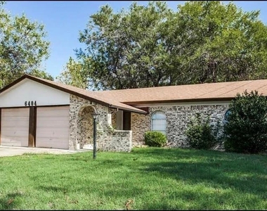 6404 Moonglow Lane - Photo Thumbnail 5