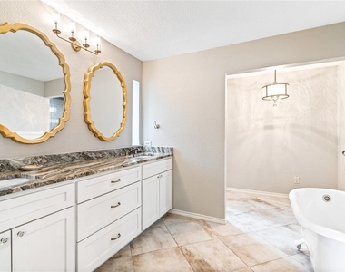 8921 Crosswind Drive - Photo Thumbnail 19