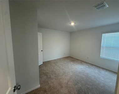 937 Mountain Laurel - Photo Thumbnail 16