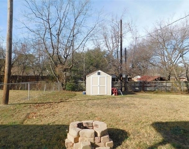 2214 Bernard Street - Photo Thumbnail 14