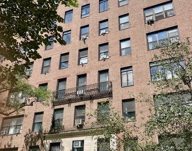 East 38th St / Lexington - Photo Thumbnail 13