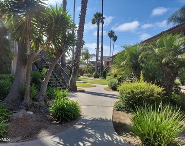 1925 N Ginger Street - Photo Thumbnail 2