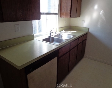 6234 Avenue Juan Diaz - Photo Thumbnail 4