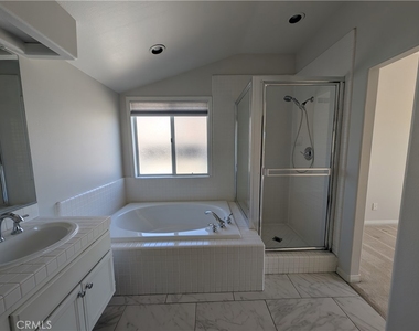2504 Rutland Place - Photo Thumbnail 15