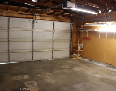 18616 Lassen Street - Photo Thumbnail 29