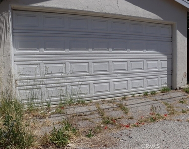 18616 Lassen Street - Photo Thumbnail 35