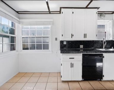 15235 La Maida - Photo Thumbnail 11