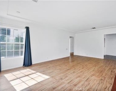 15235 La Maida - Photo Thumbnail 9