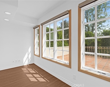 23900 Berdon Street - Photo Thumbnail 25
