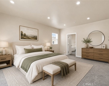 24222 Ocean Avenue - Photo Thumbnail 4