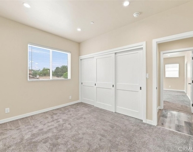 24222 Ocean Avenue - Photo Thumbnail 25