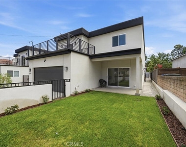 24222 Ocean Avenue - Photo Thumbnail 1
