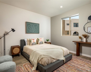 27866 S Viewpoint Drive - Photo Thumbnail 7