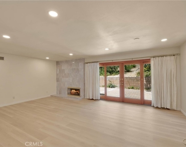 6551 Abbottswood Drive - Photo Thumbnail 8