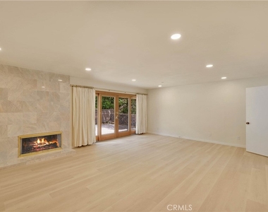 6551 Abbottswood Drive - Photo Thumbnail 5