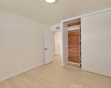 6551 Abbottswood Drive - Photo Thumbnail 23