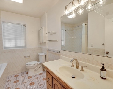 6551 Abbottswood Drive - Photo Thumbnail 25