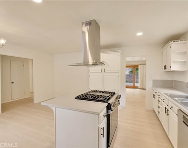 6551 Abbottswood Drive - Photo Thumbnail 15