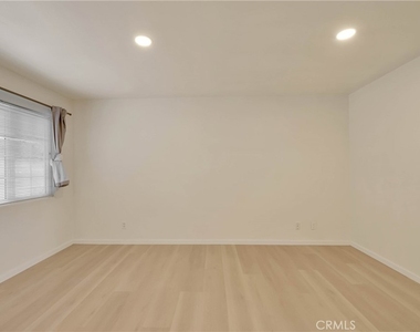 6551 Abbottswood Drive - Photo Thumbnail 18