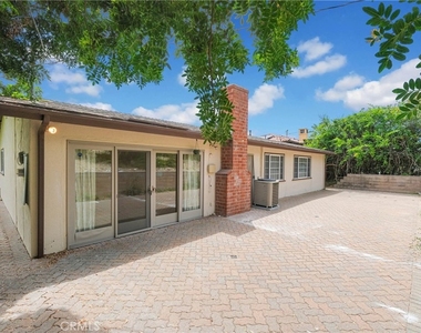 6551 Abbottswood Drive - Photo Thumbnail 32