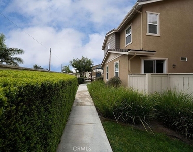 22532 Venice - Photo Thumbnail 17