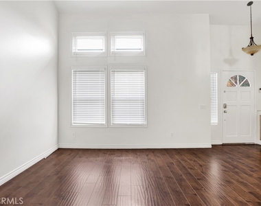 3661 Oak Haven - Photo Thumbnail 3