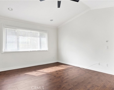 3661 Oak Haven - Photo Thumbnail 13